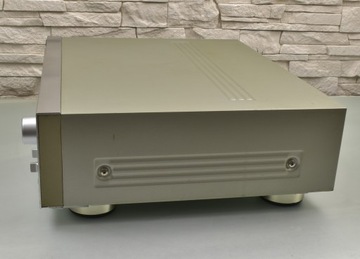 Высококлассный кассетный магнитофон Pioneer CT-777
