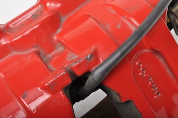 PORSCHE MACAN 3.6 TŘMEN BRZDOVÝ PRAVÝ PŘEDNÍ 7PP615123 95B615106G