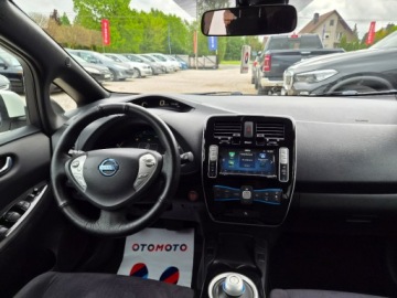 Nissan Leaf I Hatchback 5d Facelifting Elektryczny 109KM 2016 Nissan Leaf Sliczny Bialy elektryk 30KWH 149tys km Navi, kamera, automat f, zdjęcie 26