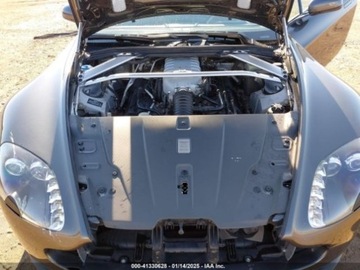 Aston Martin 2013 Aston Martin Vantage V8 2013 4.7l 4.7 Benzyna 420KM, zdjęcie 8