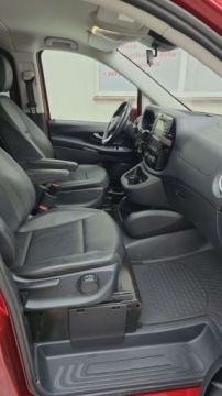 Mercedes Vito W447 2023 Mercedes-Benz Vito 2,0 diesel 190 KM NAVI Full LED automat zarejestrowany, zdjęcie 17
