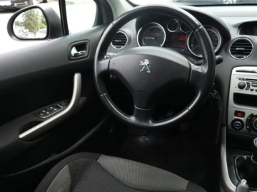 Peugeot 308 I SW 1.6 HDi FAP 92KM 2011 Peugeot 308 1.6 HDi, Klima, Dach panoramiczny,ALU, zdjęcie 6