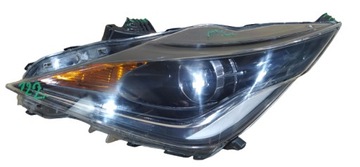 Toyota Aygo 2 II 14- lampa lewa przednia przód