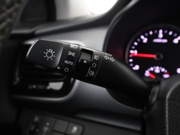 Kia Stonic I Crossover 1.6 CRDi 110KM 2018 Kia Stonic klima auto navi kamera i czujniki, zdjęcie 32