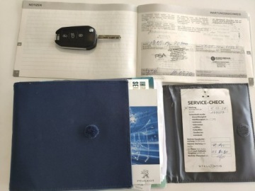 Peugeot 3008 II Crossover 1.5 BlueHDI 130KM 2018 Peugeot 3008 Książka serwisowa +pełny serwis, zdjęcie 23