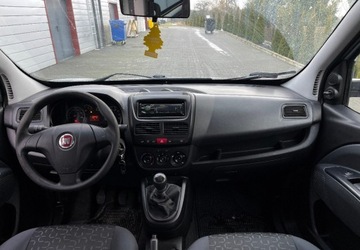 Fiat Doblo III Van 1.6 Multijet 16v 105KM 2014 Fiat Doblo 1.6 Diesel 105 KM Klima Drzwi Przesuwne Motylki Klima 1.6 Diesel, zdjęcie 16