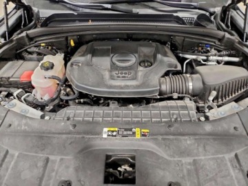 Jeep Grand Cherokee IV 2022 Jeep Grand Cherokee L Summit 2022 3.6 Benzyna 293KM, zdjęcie 6