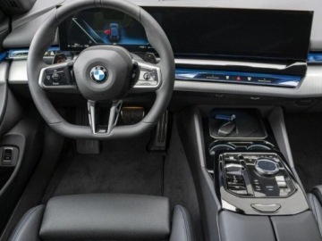 BMW Seria 5 G90-91 Touring 2.0 520d 197KM 2026 BMW Seria 5 520d xDrive Sport Sedan 2.0 (197KM) 2026, zdjęcie 8
