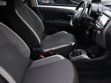 Toyota Aygo II Hatchback 3d Facelifting 1.0 VVT-i 72KM 2020 Toyota Aygo 1.0 VVT-i, Salon Polska, Serwis ASO, zdjęcie 8