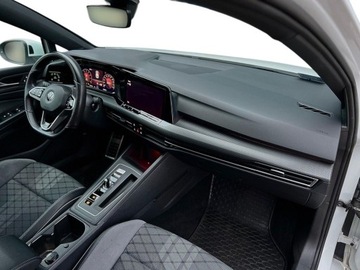 Volkswagen Golf VII Hatchback 5d Facelifting 1.5 TSI ACT 150KM 2020 Volkswagen Golf Volkswagen Golf VIII 1.5 eTSI 150KM DSG R-Line LED Kamer, zdjęcie 14