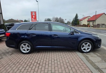 Toyota Avensis III Wagon Facelifting 2.0 D-4D 124KM 2013 Toyota Avensis 2.0Dieselserwisprosto z Niemiec 2.0 Diesel 124KM, zdjęcie 5