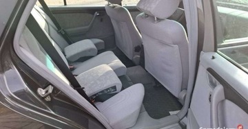 Mercedes Klasa C W202 Kombi T202 2.0 136KM 1996 Mercedes-Benz Klasa C Mercedes w202 C200 136KM, klimatyzacja 2.0 Benzyna, zdjęcie 9