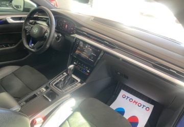 Volkswagen Arteon Shooting Brake R 2.0 TSI 320KM 2021 Volkswagen Arteon R 4x4 Automat Panorama dach 2.0 Benzyna 320KM, zdjęcie 17