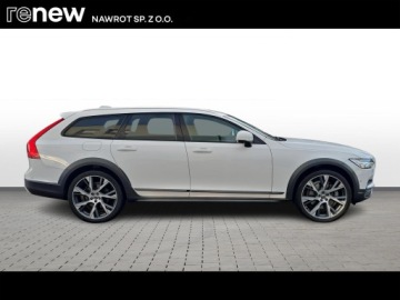Volvo V90 II Kombi 2.0 D5 235KM 2017 V90 CC D5 AWD Pro aut, zdjęcie 5