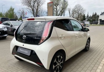 Toyota Aygo II Hatchback 5d 1.0 VVT-i 69KM 2016 Toyota Aygo Toyota Aygo Benzyna 69KM, zdjęcie 7