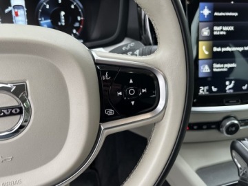 Volvo V60 II  Kombi 2.0 D4 190KM 2019 Volvo V60 D4 190KM Cross Country AWD Pakiet Versat, zdjęcie 27
