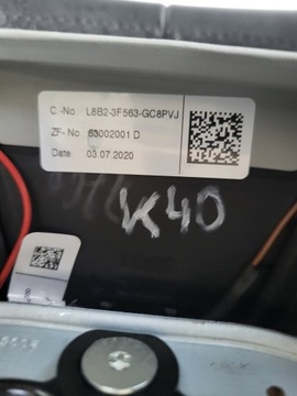 VOLANT MULTIFUNKČNÍ LAND ROVER DEFENDER L663 L8B2-3F563-GC
