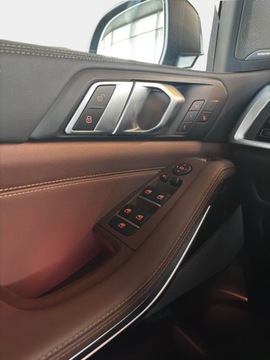BMW X5 G05 SUV Facelifting 3.0 40d 352KM 2025 BMW X5 xDrive40d BMW Bońkowscy, zdjęcie 13