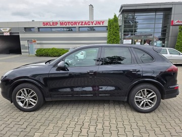 Porsche Cayenne II SUV Facelifting 4.2 D 385KM 2016 PORSCHE CAYENNE (92A) 4.2 S Zadbany, zdjęcie 5