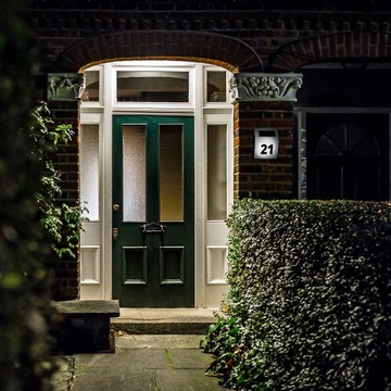 Номер дома 18 х 22 см.