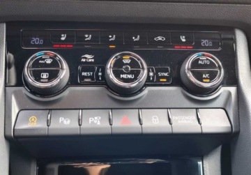 Skoda Kodiaq I SUV Facelifting 2.0 TDI SCR 200KM 2023 Skoda Kodiaq 4x4 LaurinKlement Pakiety, ACC, Kamera 360, LED Matrix, GPS,, zdjęcie 27