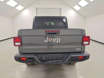 Jeep Gladiator 2023 Jeep Gladiator Overland 2023 3.6 Benzyna 285KM, zdjęcie 6