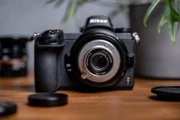 Объектив Voigtlander Heliar 40 мм f/2.8 для Leica M - серебристый