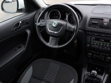 Skoda Yeti Minivan 1.4 TSI 122KM 2012 Skoda Yeti 1.4 TSI, Salon Polska, 1. Właściciel, zdjęcie 6