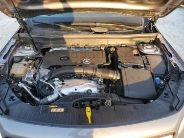 Mercedes GLB 2020 Mercedes-Benz GLB 250 4Matic 2020 2.0l 2.0 Benzyna 255KM, zdjęcie 6