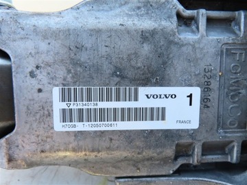 SLOUPEC VOLANT VOLVO C30 2006-2013 ROK 31340138