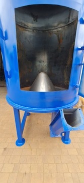 Буферный резервуар для опилок