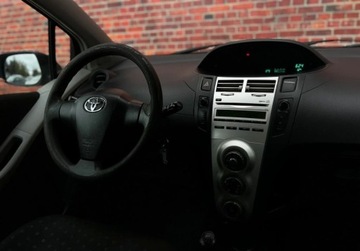 Toyota Yaris II Hatchback 5d 1.0 VVT-i 69KM 2007 Toyota Yaris Salon PL Klima Super stan Polska Gwarancja w cenie Warszawa, zdjęcie 5