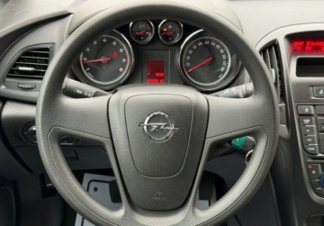 Opel Astra J Hatchback 5d Facelifting 1.6 Twinport ECOTEC 115KM 2015 Opel Astra salon Polska , I wlasciciel, kamera cofania 1.6 Benzyna 115KM, zdjęcie 3
