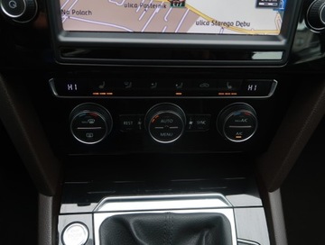 Volkswagen Passat B8 Limousine 1.8 TSI BlueMotion Technology 180KM 2016 VW Passat 1.8 TSI, Salon Polska, 1. Właściciel, zdjęcie 11