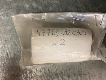 PROWADNICA ZACISKU HAM TOYOTA 47769-12030
