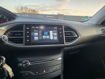 Peugeot 308 II SW 2.0 BlueHDi 150KM 2014 Peugeot 308 SW stan BDB /świeży rozrząd + olej/, zdjęcie 11