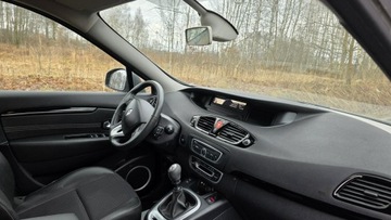 Renault Grand Scenic II Grand Scenic Facelifting 1.6 dCi eco2 130KM 2012 Renault Grand Scenic 7-osobowy, zdjęcie 16