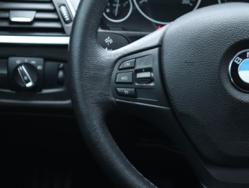 BMW Seria 3 F30-F31-F34 Touring Facelifting 2.0 320d 190KM 2017 BMW 3 320 d, 187 KM, Automat, Navi, Klima, zdjęcie 18