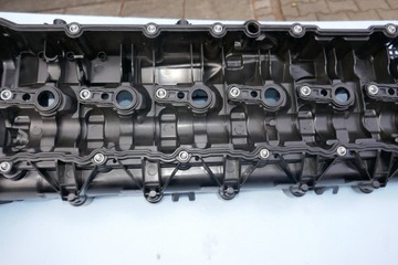 BMW F10 F15 F25 3.0 N57 KRYT VENTILU 7823181