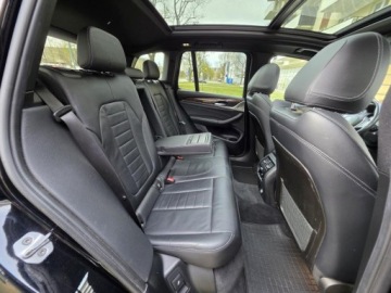 BMW X3 G01 SUV 2.0 30i 252KM 2018 BMW X3 xDrive30i 2.0l benzyna 252KM AWD 4X4 Serwisowany w ASO Dokumentacja, zdjęcie 32