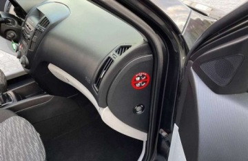 Kia Ceed I Hatchback 1.4 109KM 2008 Kia Ceed Kia Ceed 1.4 Benzyna 109 KM Klima 1.4 Benzyna 109KM, zdjęcie 18