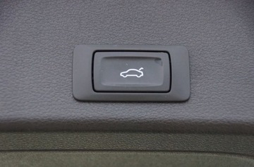 Audi A4 B9 Avant 2.0 TDI 190KM 2017 Audi A4 Allroad 2.0 TDI CR 190 KM, 4x4, S-Tronic, Full LED, Webasto, Hak,, zdjęcie 32