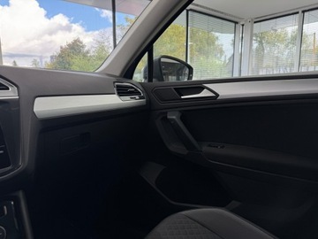 Volkswagen Tiguan II SUV 1.5 TSI EVO 150KM 2019 Volkswagen Tiguan Comfort / 1 właściciel / Salon P, zdjęcie 26