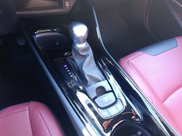 Toyota C-HR I Crossover 1.8 Hybrid 122KM 2019 Toyota C-HR 1.8 Hybrid Selection Toyota C-HR 1.8 H, zdjęcie 34