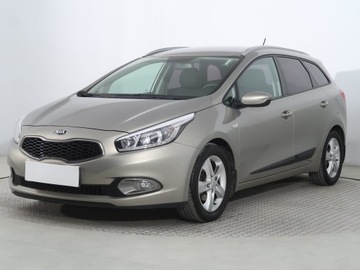 Kia Ceed II Kombi Facelifting 1.6 CRDi 110KM 2015 Kia Ceed 1.6 CRDi, Salon Polska, VAT 23%, Klima, zdjęcie 1