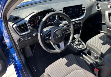 Kia Ceed III Hatchback Facelifting  1.5 T-GDI 160KM 2023 Kia Ceed wersja M z silnikiem 160KM 7DCT dostepny OD REKI 1.5 Benzyna, zdjęcie 10
