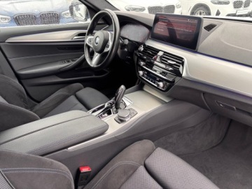 BMW Seria 5 G30-G31 Touring Facelifting 2.0 530i 252KM 2021 BMW 530 530i xDrive, MPak, dostęp komfortowy, H/K,, zdjęcie 24