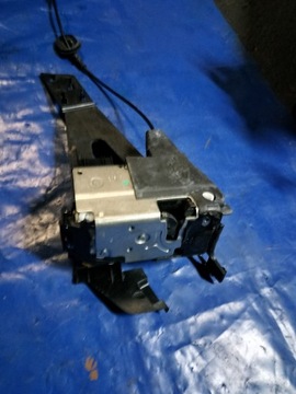 FORD FUSION FACELIFT ZÁMEK DVEŘE ZADNÍ PRAVÝ 4 PIN 09