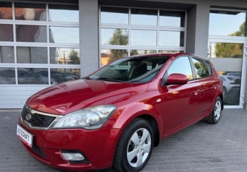 Kia Ceed I Hatchback 1.4 109KM 2009 Kia Ceed Salon Polska Klimatyzacja 1.4 Benzyna 109KM, zdjęcie 16