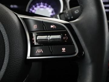 Kia XCeed PHEV Facelifting 1.6 GDi Plug-In 141KM 2023 Kia XCeed PHEV automat navi kamera grzane fotele, zdjęcie 31